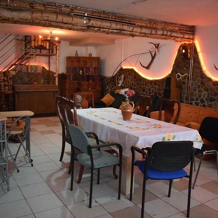Casa Parvu Ξενοδοχείο Lunca Mare Εξωτερικό φωτογραφία